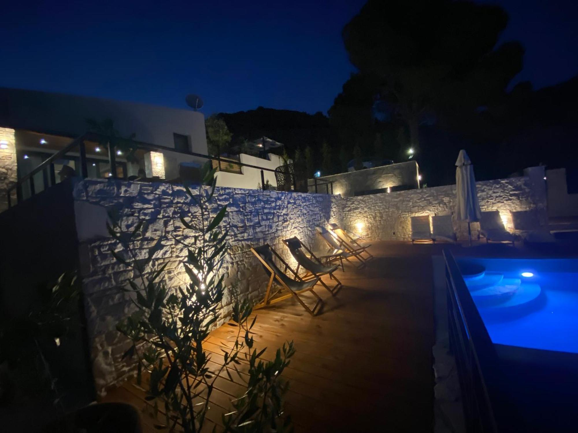 Allure Luxury Villas 3&4 Serenity Retreat Moni Evaggelistrias 外观 照片